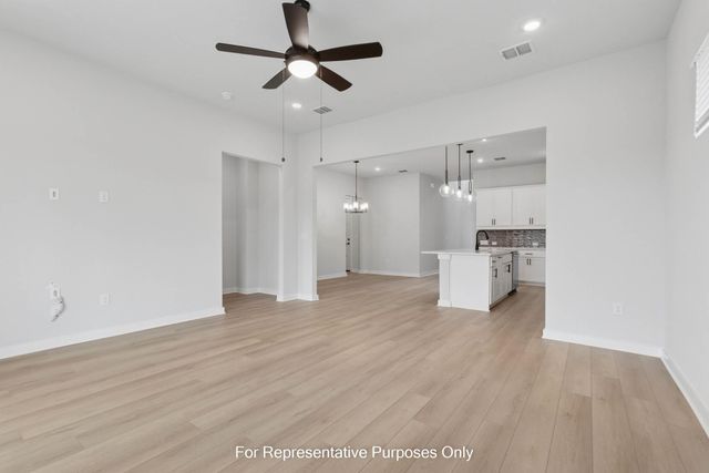 804 Corvallis DR, Leander, TX 78641