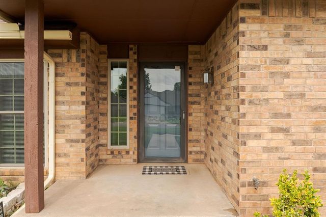 8105 Harvest Hills South Boulevard, Oklahoma City, OK 73132