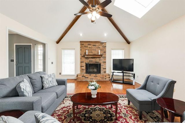 8105 Harvest Hills South Boulevard, Oklahoma City, OK 73132