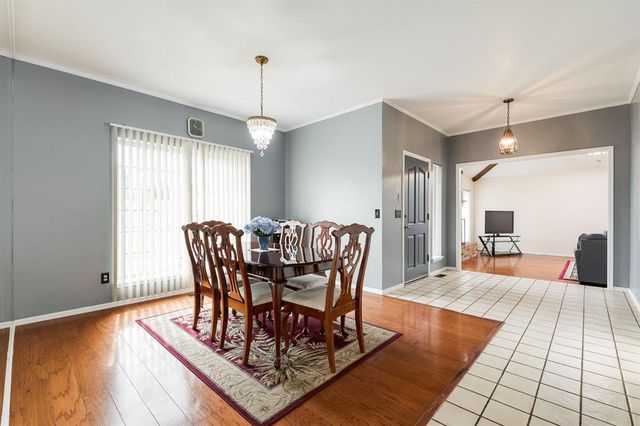 8105 Harvest Hills South Boulevard, Oklahoma City, OK 73132