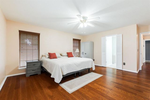 8105 Harvest Hills South Boulevard, Oklahoma City, OK 73132