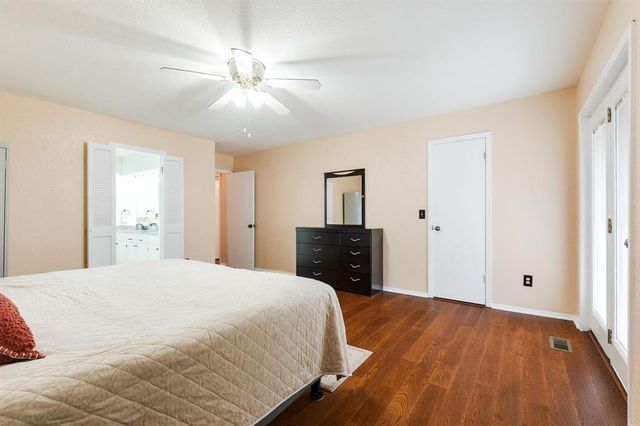 8105 Harvest Hills South Boulevard, Oklahoma City, OK 73132