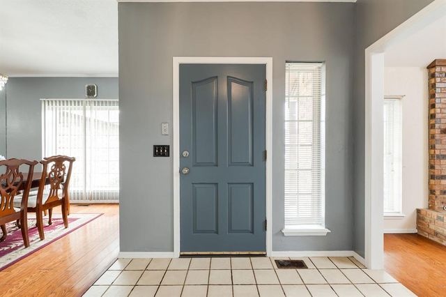8105 Harvest Hills South Boulevard, Oklahoma City, OK 73132