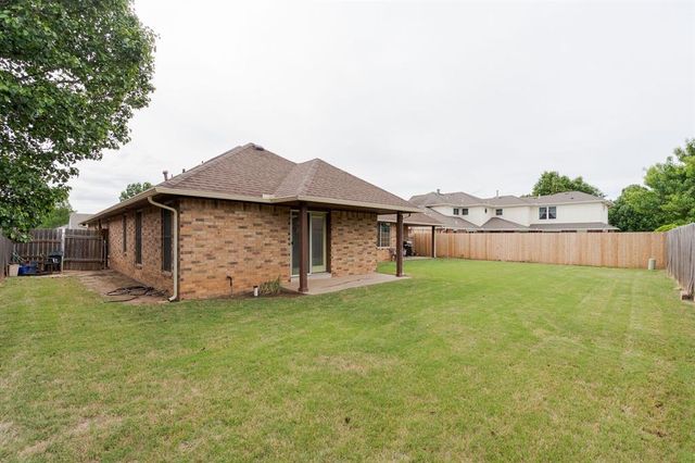 8105 Harvest Hills South Boulevard, Oklahoma City, OK 73132