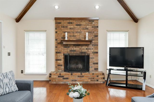 8105 Harvest Hills South Boulevard, Oklahoma City, OK 73132