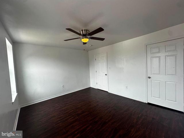 1813 N GRATZ ST, Philadelphia, PA 19121