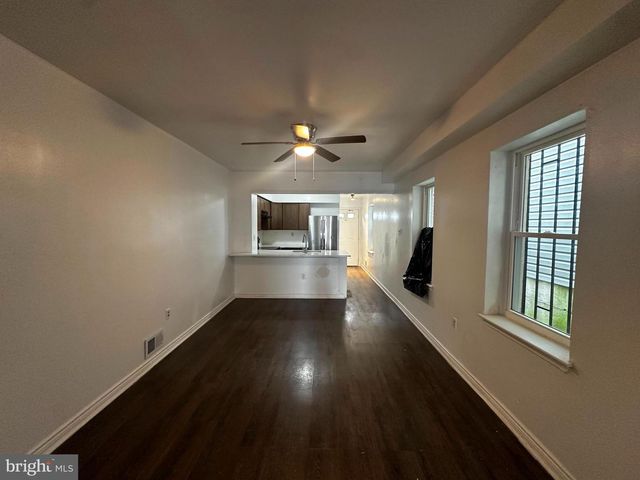 1813 N GRATZ ST, Philadelphia, PA 19121