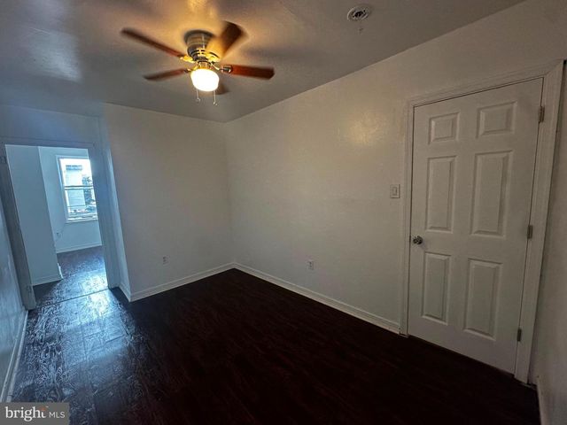 1813 N GRATZ ST, Philadelphia, PA 19121