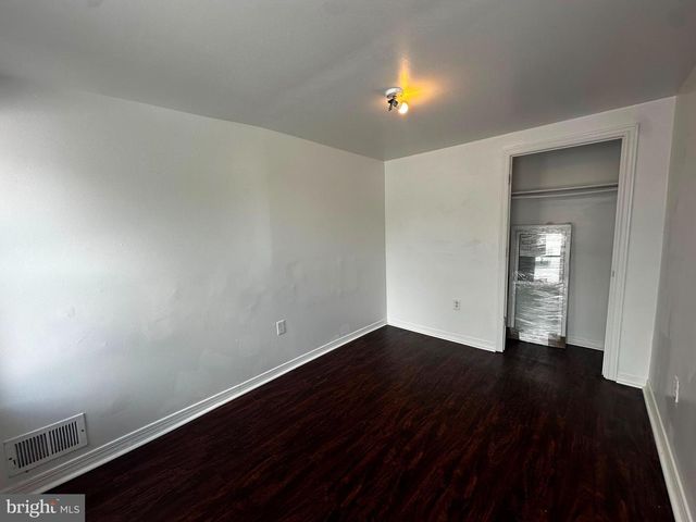 1813 N GRATZ ST, Philadelphia, PA 19121