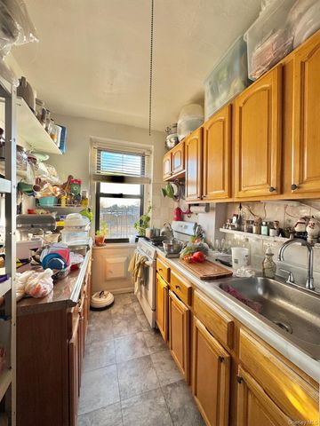 75 Grant Avenue, Brooklyn, NY 11208