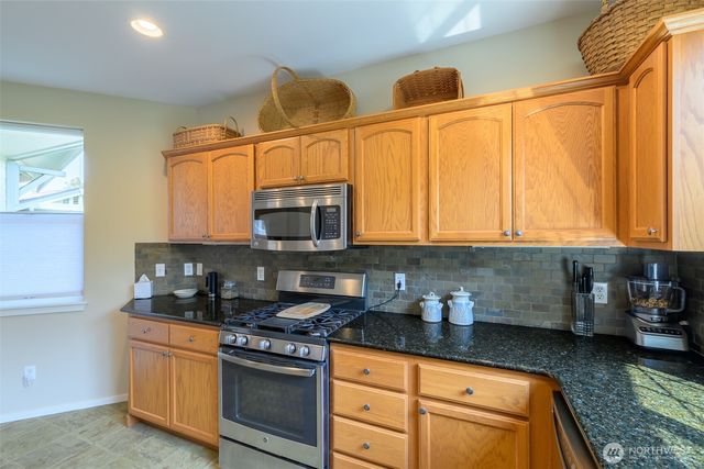 4933 Bend Drive NE, Lacey, WA 98516