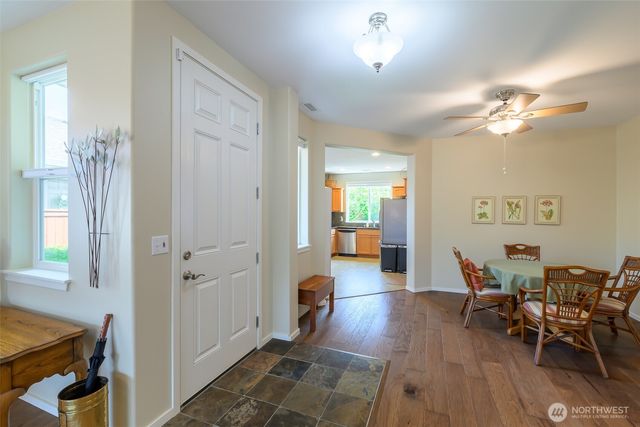 4933 Bend Drive NE, Lacey, WA 98516