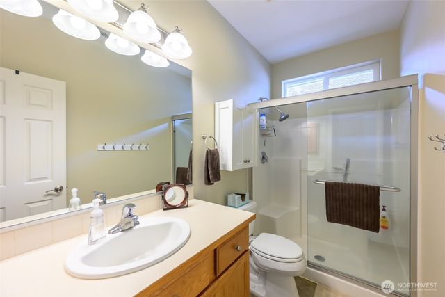 4933 Bend Drive NE, Lacey, WA 98516