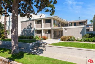 4312 Babcock Avenue 3, Studio City, CA 91604