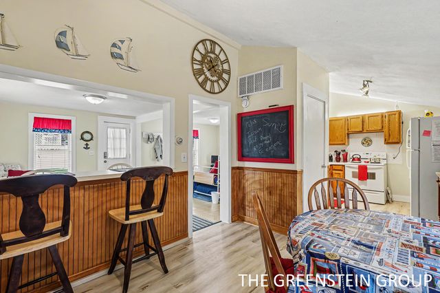 2243 1st Avenue, Park Twp, MI 49424