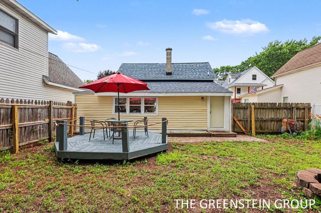 2243 1st Avenue, Park Twp, MI 49424