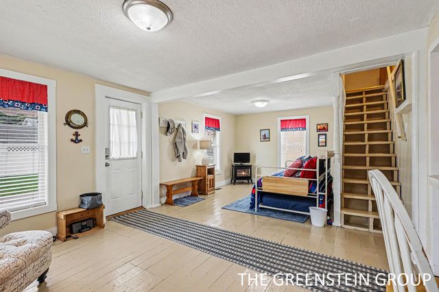 2243 1st Avenue, Park Twp, MI 49424