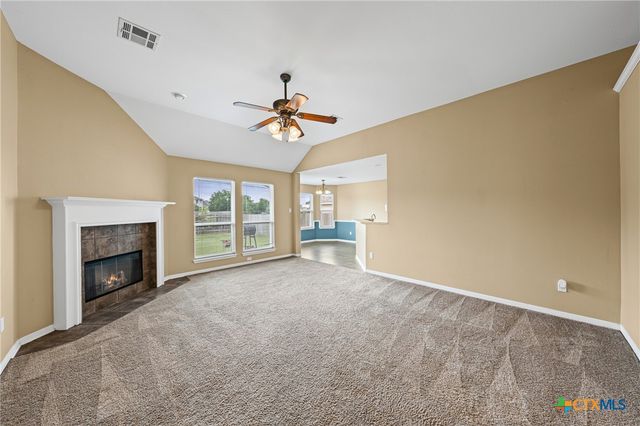 915 Neuberry Cliffe, Temple, TX 76502