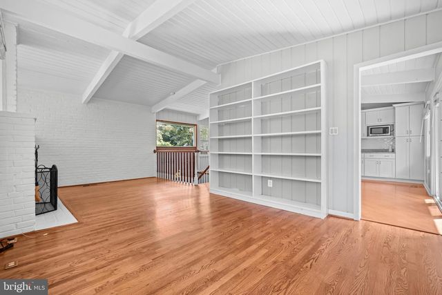 7403 CARMINE ST, Annandale, VA 22003