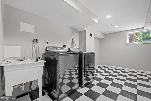 7403 CARMINE ST, Annandale, VA 22003