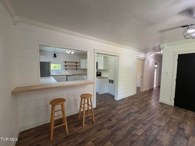737 Spears Dykes Road, Greeneville, TN 37745