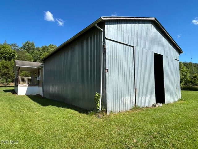 737 Spears Dykes Road, Greeneville, TN 37745