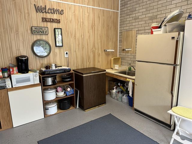 6835 W Deer Road, Mears, MI 49436