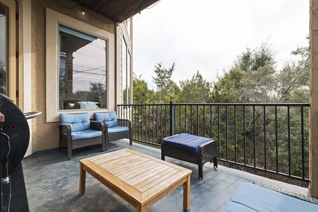 5001 McIntyre CIR, Austin, TX 78734