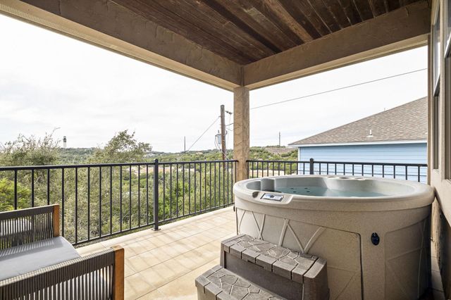 5001 McIntyre CIR, Austin, TX 78734