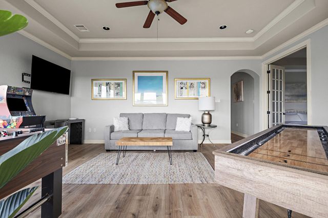 5001 McIntyre CIR, Austin, TX 78734