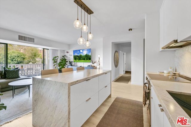 999 N Doheny Drive 312, West Hollywood, CA 90069