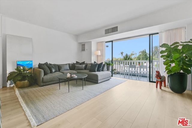 999 N Doheny Drive 312, West Hollywood, CA 90069