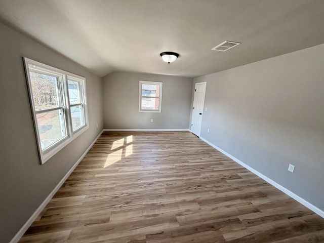 1305 E 6TH STREET, Merrill, WI 54452