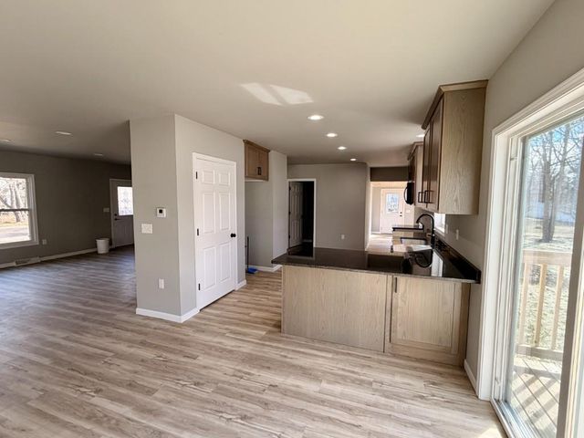 1305 E 6TH STREET, Merrill, WI 54452