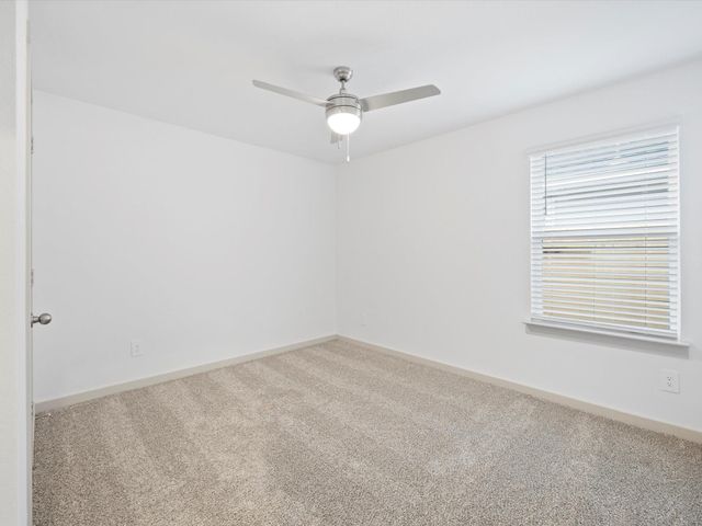 12733 Ermine St, Houston, TX 77047