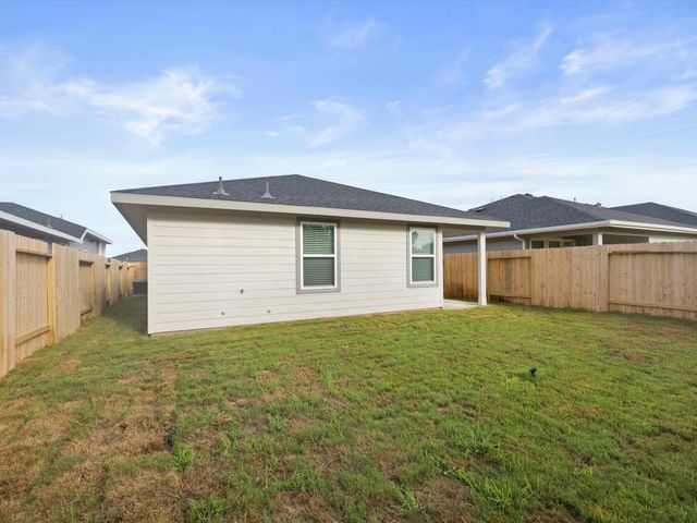 12733 Ermine St, Houston, TX 77047