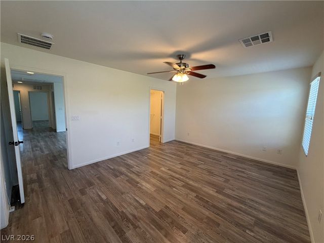 7020 Placid Lake Avenue, Las Vegas, NV 89179