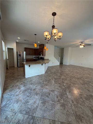 7020 Placid Lake Avenue, Las Vegas, NV 89179