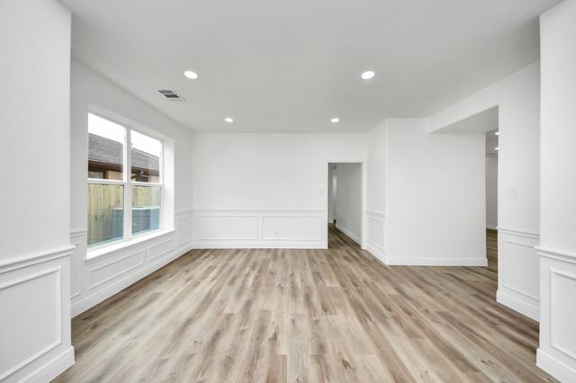 1313 Avenue G, South Houston, TX 77587