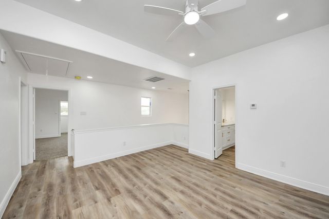 1313 Avenue G, South Houston, TX 77587