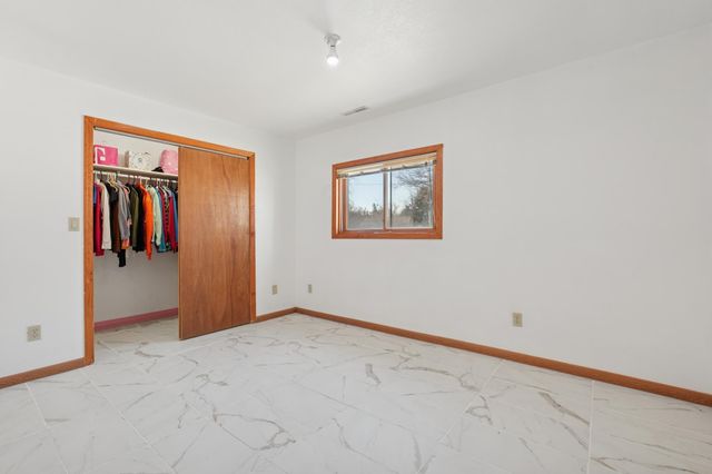 401 2nd Street NE, Dodge Center, MN 55927