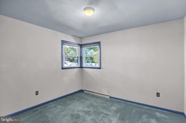 1807 SALEM RD, Wyomissing, PA 19610