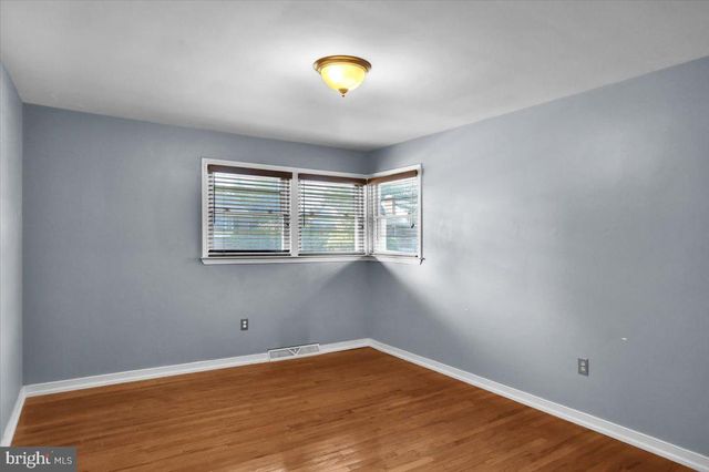1807 SALEM RD, Wyomissing, PA 19610