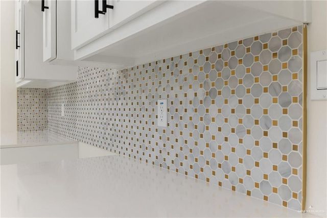 1809 Diplomat Drive, Edinburg, TX 78542