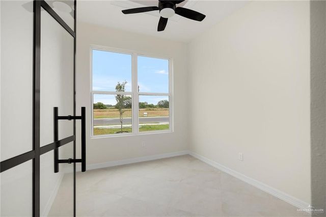 1809 Diplomat Drive, Edinburg, TX 78542