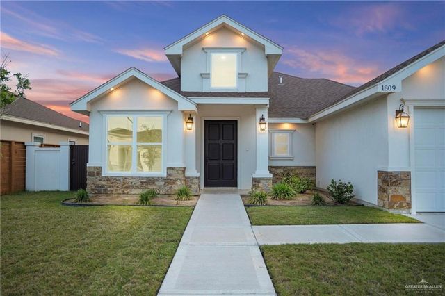1809 Diplomat Drive, Edinburg, TX 78542