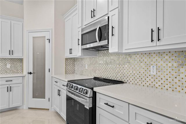 1809 Diplomat Drive, Edinburg, TX 78542