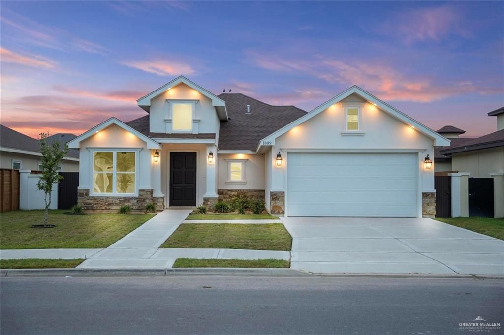 1809 Diplomat Drive, Edinburg, TX 78542