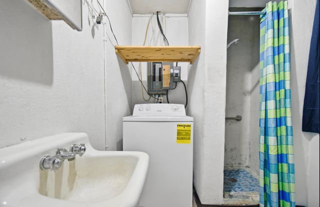 1292 SE Cr 255, Lee, FL 32059