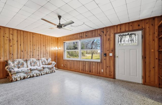 1292 SE Cr 255, Lee, FL 32059